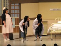 吉本新喜劇「オタク病院にようこそ」(c)吉本興業