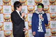 お互いを虫に例えるウーマンラッシュアワー。