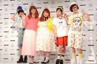 新ブランド「PUNYUS（プニュズ）」の記者発表会に登壇した（左から）スパイク小川、オリエンタルラジオ藤森、渡辺直美、アジアン馬場園、スパイク松浦。