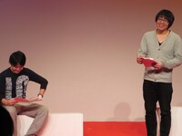 ひたすら台本を見ているいけやと細かい打ち合わせが続く押見。