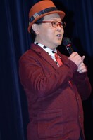 「メガネ試写会」に登壇したダチョウ倶楽部・上島竜兵。