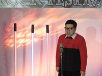 とろサーモン久保田