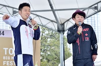 （左から）なかやまきんに君とペナルティ・ヒデ。