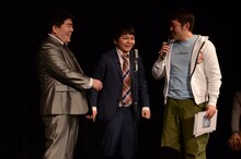 カントリーズとつぶやきシロー（右端）。