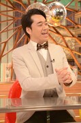 番組MCのバナナマン設楽
