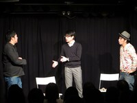 2月24日、東京・渋谷シアターDにて行われたアームストロングのトークライブ「トークストロング～ぜひきてください～」の様子。