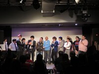 三拍子企画「春のサン祭り2014」で集合した“3”が付く芸人たち。