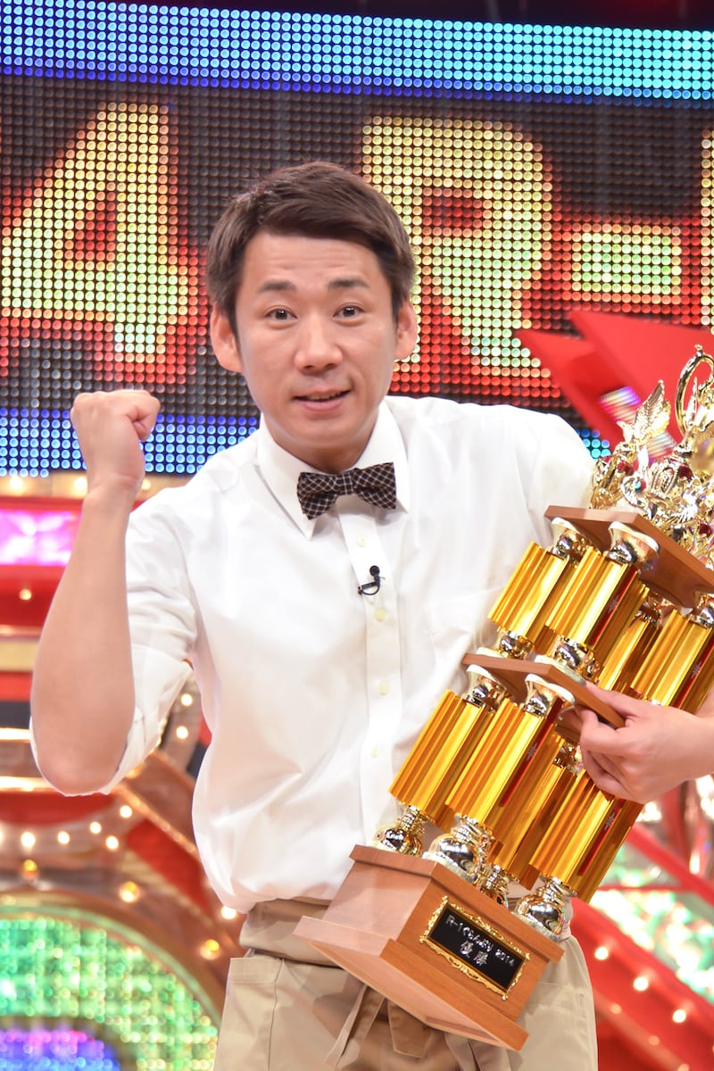 「東洋水産R-1ぐらんぷり2014」で優勝したやまもとまさみ。