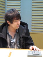 ダメ出ししながらも嬉しそうな村本。