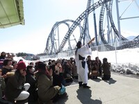 式神を落とそうとしているRG。