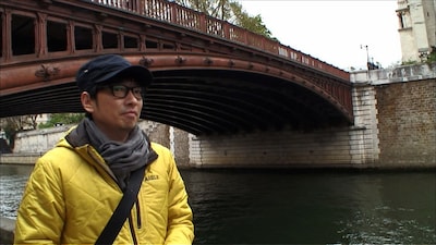 DVD＆Blu-ray「LIVE POTSUNEN 2013『P+』 / 小林賢太郎テレビ ライブポツネン in ヨーロッパ」に収録されるワンシーン。