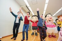 「NSC“スーツアクター”養成カリキュラム」発表会見の様子。(c)吉本興業