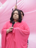 マツコ・デラックスのモノマネをする北条ふとし。