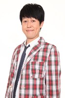 MCの小籔千豊。(c)フジテレビ