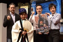 「THE WORLD of THREE KINGDOMS」のプレス向け発表会に出席したかもめんたる（右）。