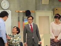 「コントな奴ら」のコント「痴漢と万引きと駅員」。