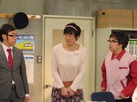 「コントな奴ら」のコント「痴漢と万引きと駅員」。