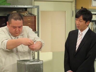 「コントな奴ら」のコント「アカバ油商店」。