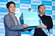 KKBOX JAPANの八木代表（左）とRG。
