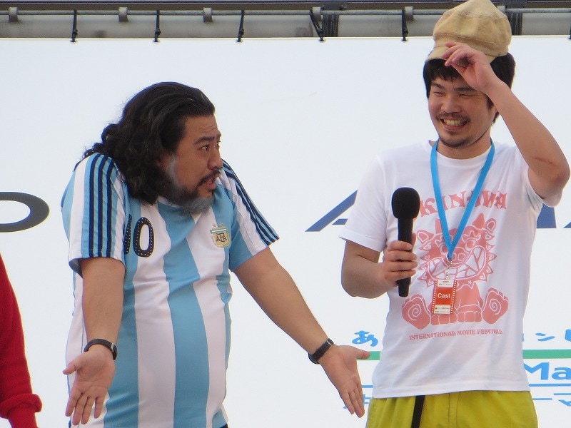 「タコスにタコが入っていない」と怒るマラドーナ。