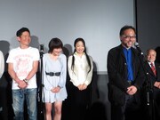 喜屋武靖（右手前）