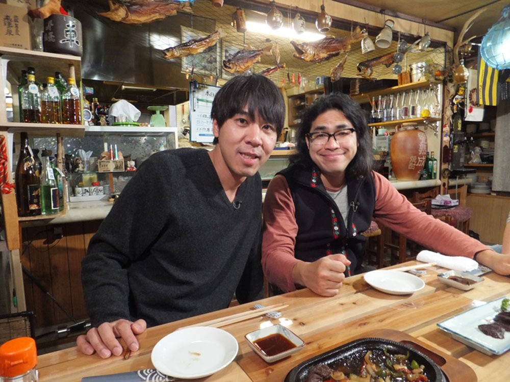 「ハライチ vs ロッチの富士山×知床 アッぱれ遺産『勝手に認定！世界遺産のスゴいとこ見つけちゃうぞSP』」に出演するロッチ。