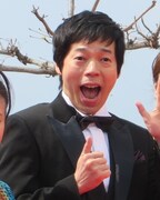 司会の今田耕司。