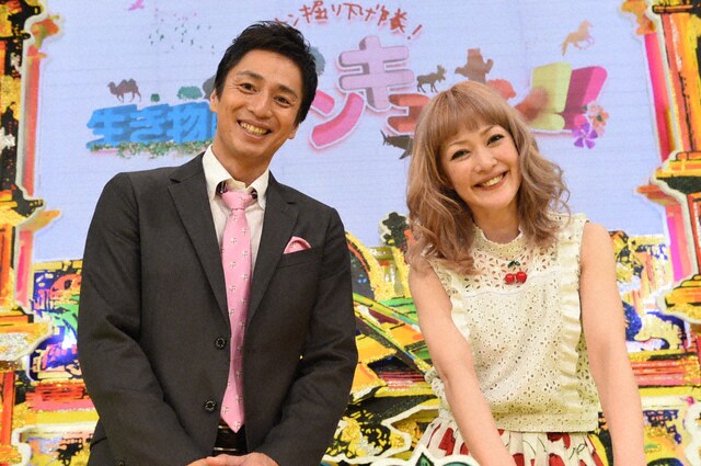 新バラエティ番組「トコトン掘り下げ隊！ 生き物にサンキュー!!」MCのチュートリアル徳井（左）、松嶋尚美（右）。(c)TBS