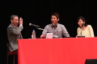 高田文夫、月曜レギュラー松本明子、ゲストのやまもとまさみのトークの様子。