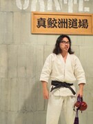 「コントな奴ら」コントの一場面。