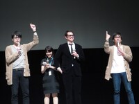 ジョニーとすぐに意気投合する平成ノブシコブシ。