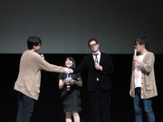 下ネタで意気投合するジョニーと吉村。