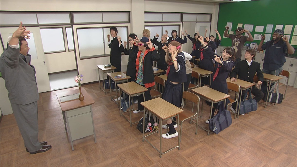コント「夏休み何があってん!?」のワンシーン。(c)NHK