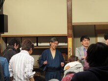 「コントな奴ら」収録の合間の東京03。