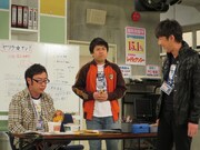 むせる角田に笑ってしまう飯塚。