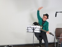 ダブルアンコールで「STAY DREAM」をソロで歌いきった角田。