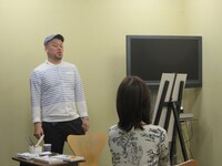 最終チェックをする川島。