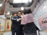 「なんで俺なんだよー」とチョける島川に、「俺だろ!?」とほっとかれた藤田が激怒。