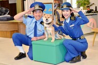 （左から）スギちゃん、リン、伊藤梨沙子。