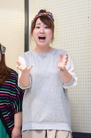 ダイエットの難しさを語る出雲阿国。