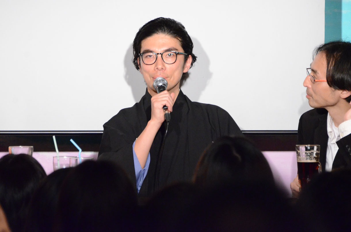 散髪後の片桐仁。