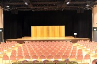 「平成26年度 漫才新人大賞」オープン予選の舞台。