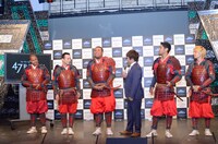 DVD / Blu-ray「47RONIN」の発売記念イベントの様子。