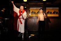 （左から）春一番、エスパー伊東。