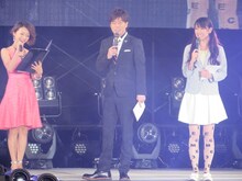 「日本女子博覧会─JAPAN GIRLS EXPO 2014─」MCの宇佐美友紀、陣内智則、桜 稲垣早希。