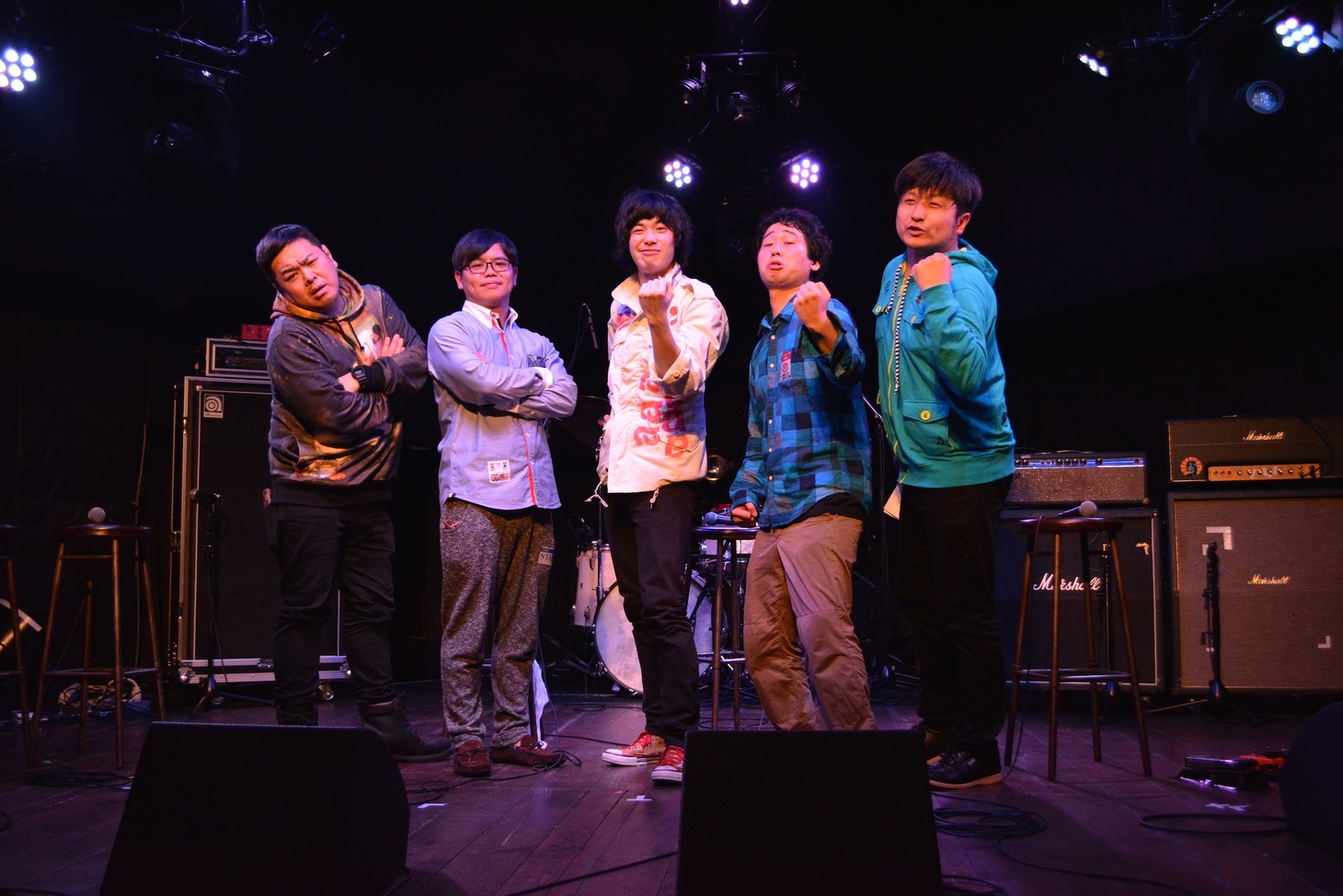 映画「大人ドロップ」の公開記念イベント「VANTAN presents『大人ドロップ』ナイト」に出演した（左から）ダイノジ大地、飯塚健監督、渡辺大知、前野朋哉、ダイノジ大谷。