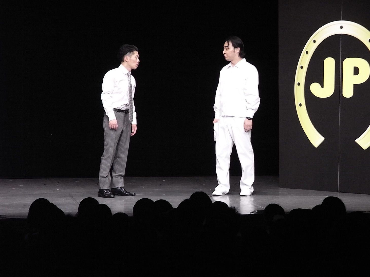 ジャングルポケット全国ツアー「パドックVol.2」の一場面。