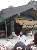 出雲大社あるあるを歌うある子。