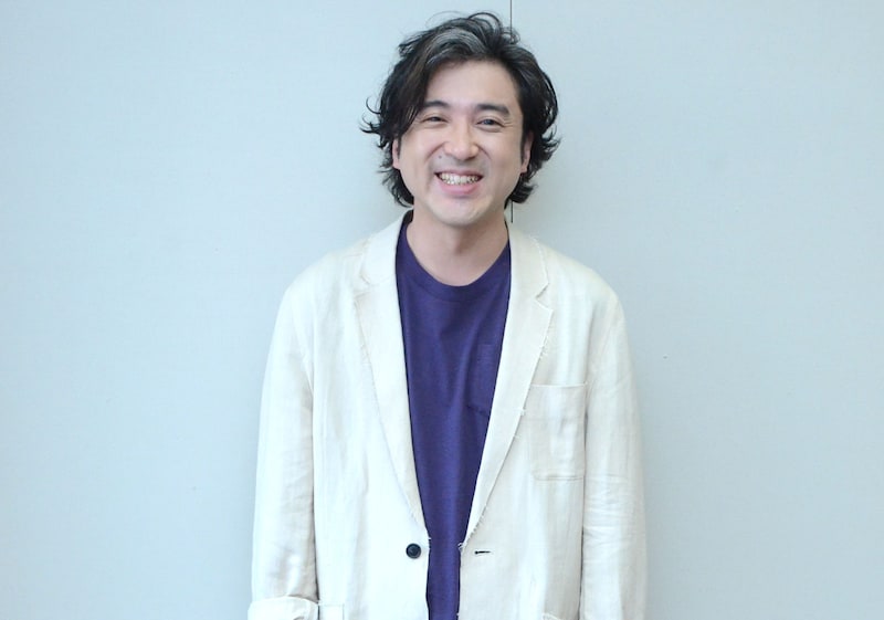 主演のムロツヨシ。