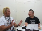 副音声収録中のケンドーコバヤシと真壁刀義。